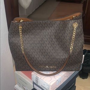 REAL Micheal Kors Purse